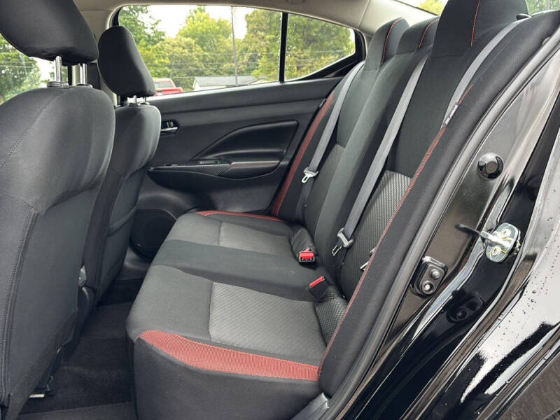 2024 Nissan Versa SR