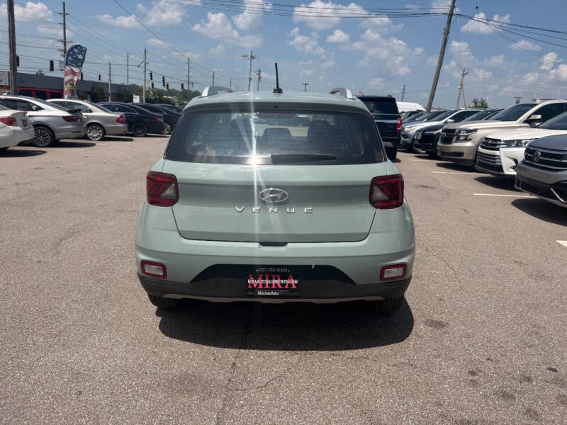 2025 Hyundai Venue SEL