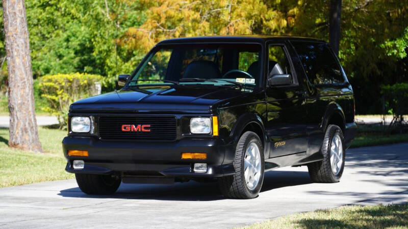 1993 GMC Typhoon's photo