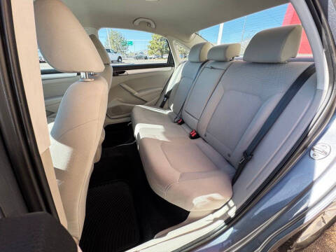 2016 Volkswagen Passat 1.8T S