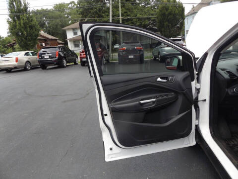 2018 Ford Escape SE