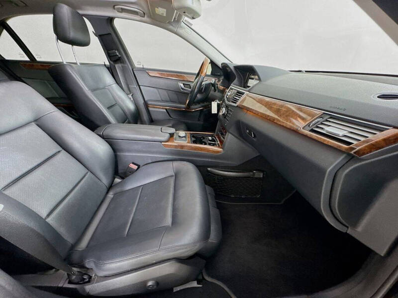 2010 Mercedes-Benz E-Class