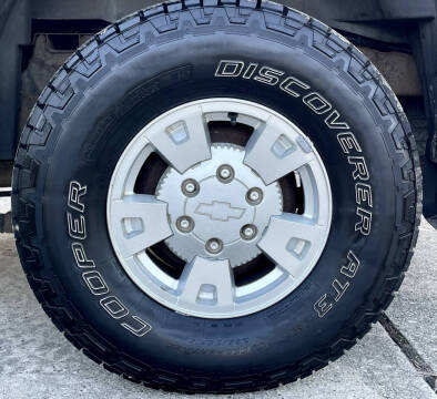 2005 Chevrolet Colorado Z71 LS Base