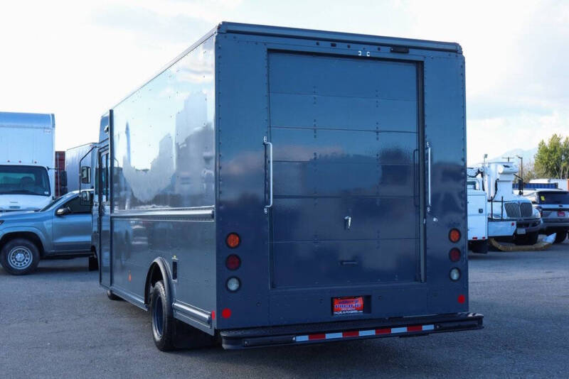 2019 Ford E-Series E-450 SD