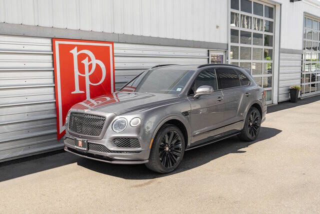 2020 Bentley Bentayga 37