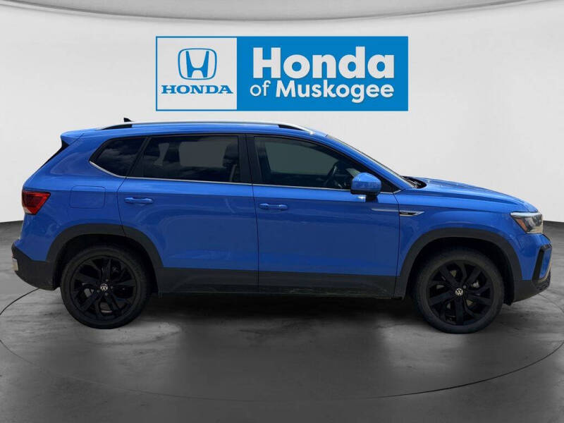 2023 Volkswagen Taos SE