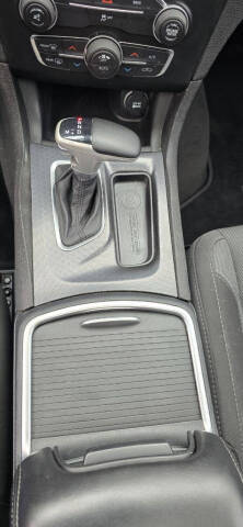 2016 Dodge Charger SXT