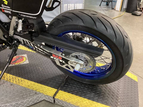 2024 Suzuki DR-Z400SM