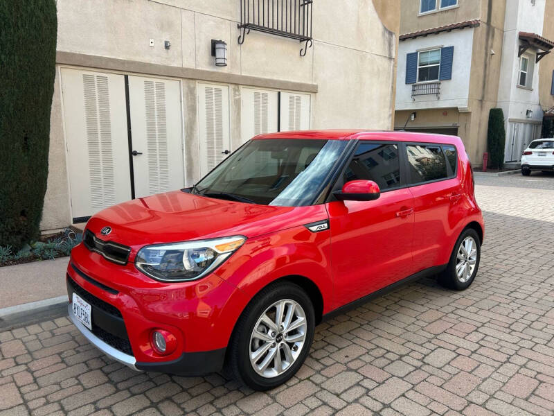 2017 Kia Soul +