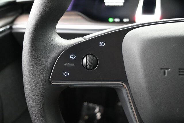 2023 Tesla Model X Standard Range