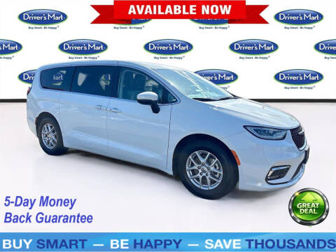 2023 Chrysler Pacifica Touring L