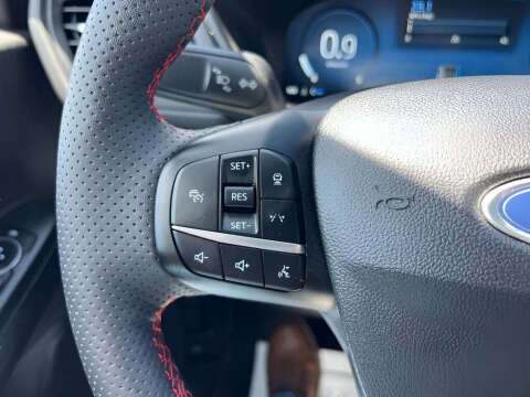 2023 Ford Escape ST-Line Elite