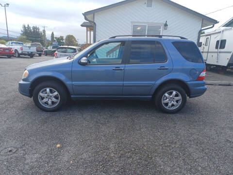 2004 Mercedes-Benz M-Class for sale at AUTOTRACK INC in Mount Vernon WA