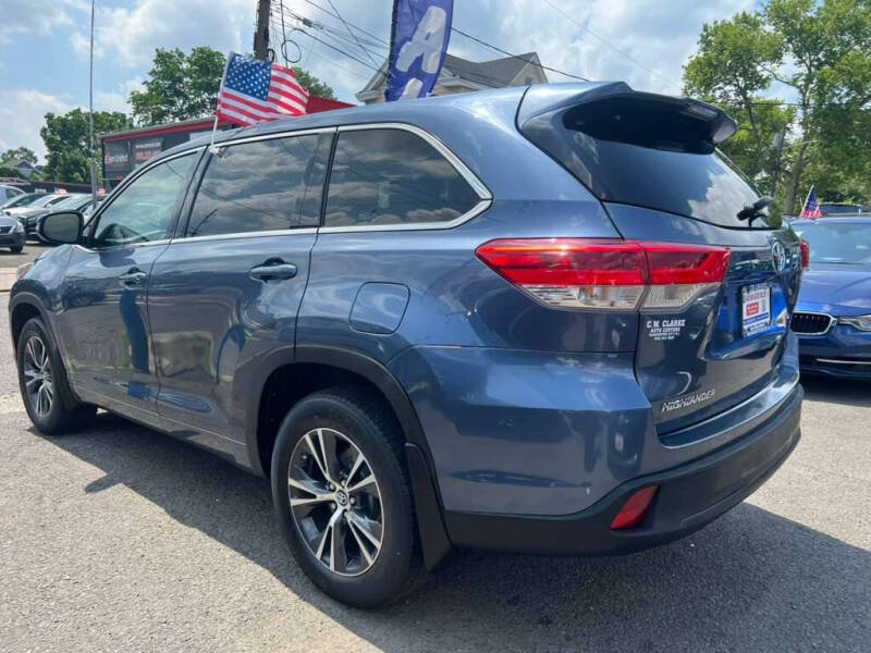 2017 Toyota Highlander LE Plus