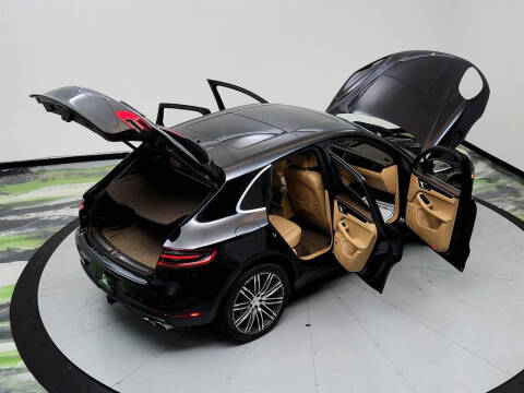 2016 Porsche Macan S