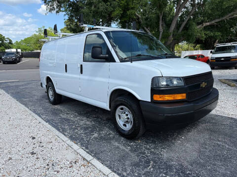 2023 Chevrolet Express 2500