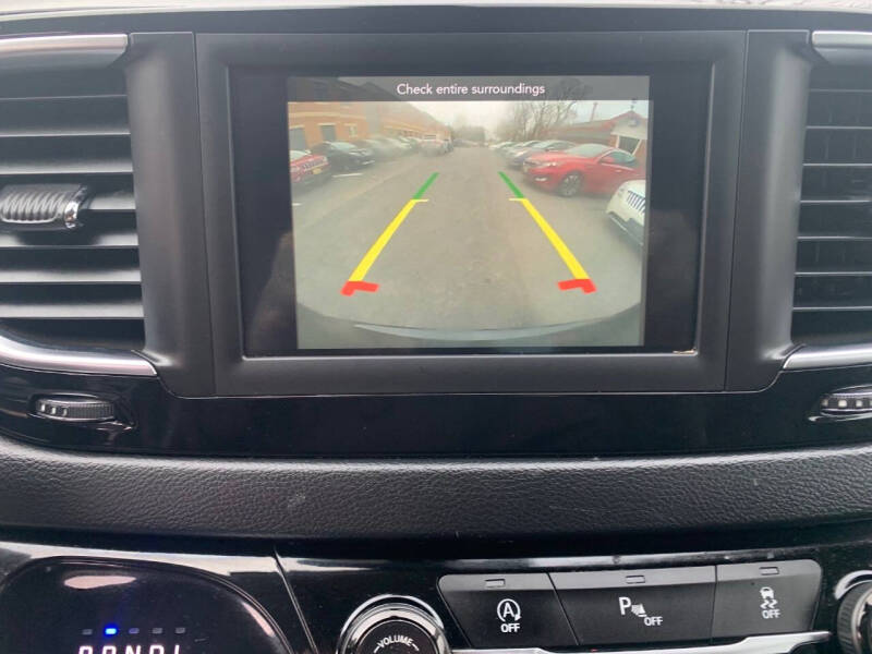 2018 Chrysler Pacifica Touring L