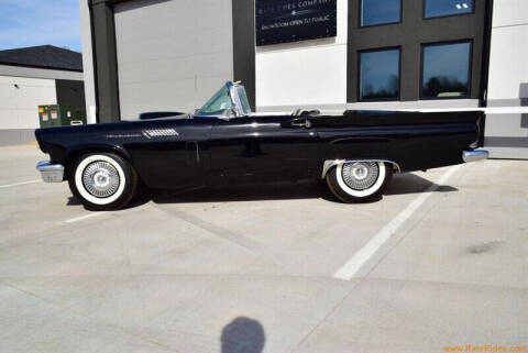 1957 Ford Thunderbird