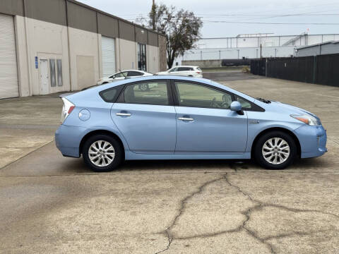 2012 Toyota Prius Plug-in Hybrid