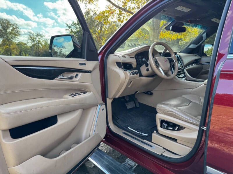 2019 Cadillac Escalade ESV Platinum
