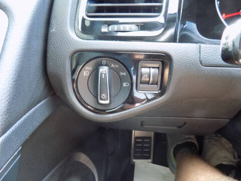 2018 Volkswagen Golf GTI S