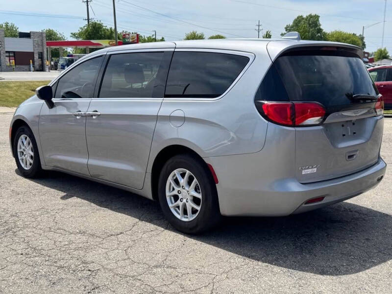 2017 Chrysler Pacifica Touring