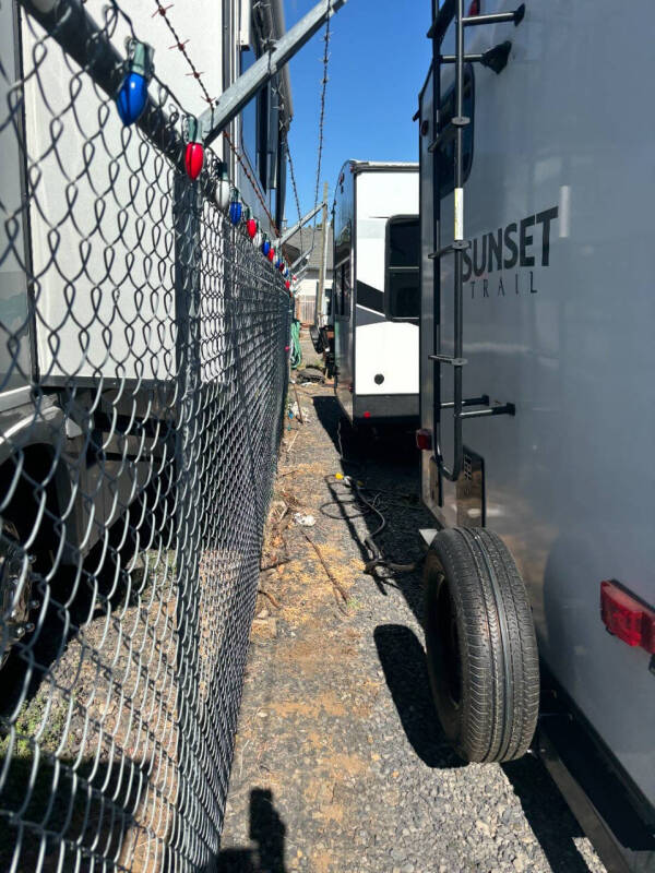 2021 Keystone Sunset Trail 272 BH