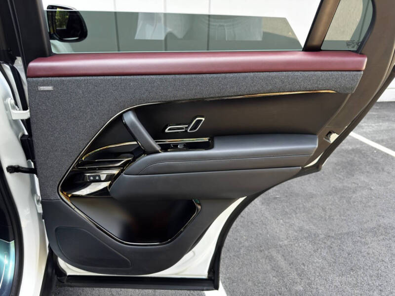 2024 Land Rover Range Rover Sport P550e Autobiography