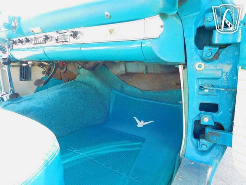 1956 Ford Thunderbird