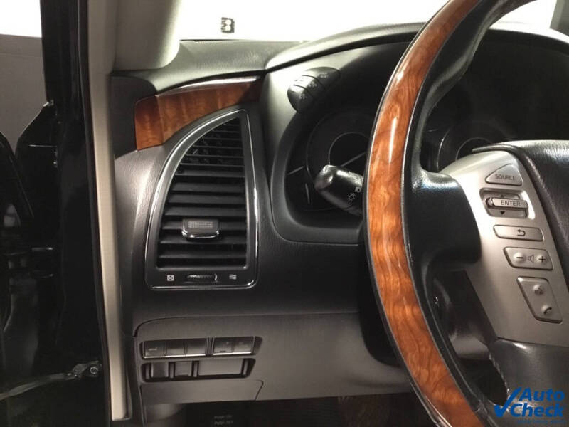 2017 Infiniti QX80