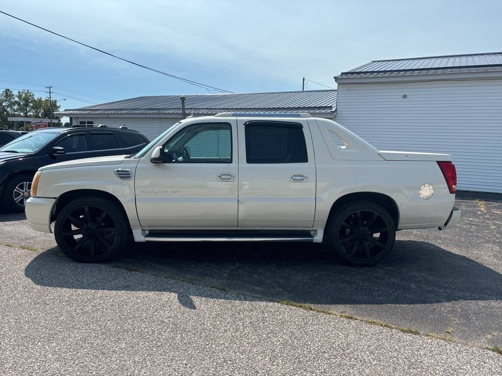 2004 Cadillac Escalade EXT for sale at DECKER AUTO SALES in Bay City, MI