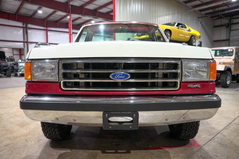 1990 Ford F-150 XLT Lariat