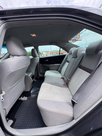 2013 Toyota Camry LE