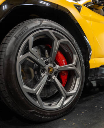 2024 Lamborghini Urus S