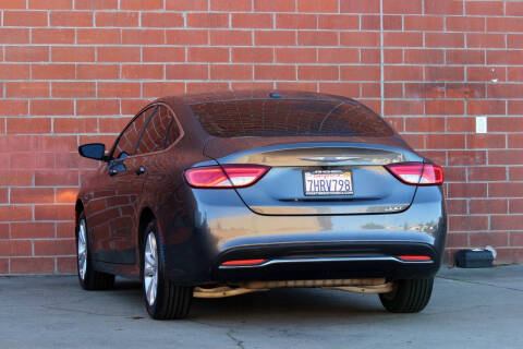 2015 Chrysler 200 Limited