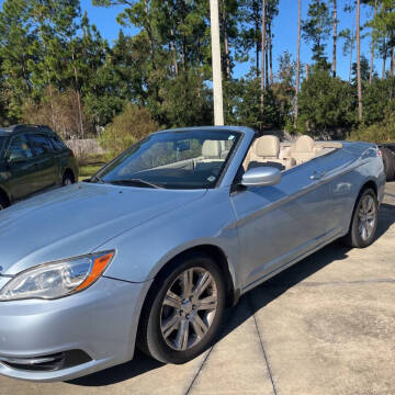 2014 Chrysler 200 for sale at D & G AUTO SALES in Dothan AL