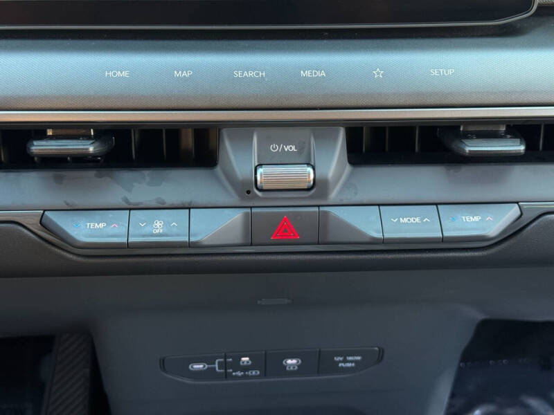 2024 Kia EV9 Wind