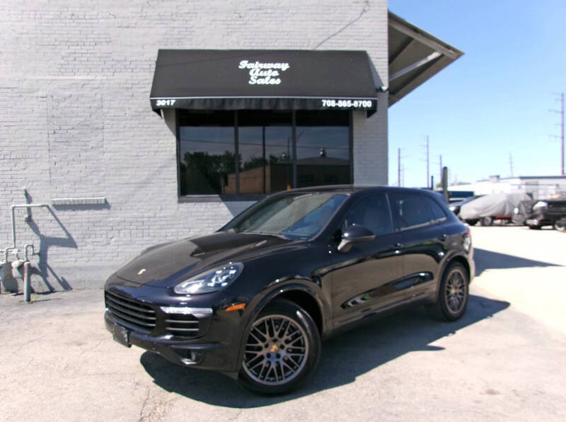 2017 Porsche Cayenne Platinum Edition