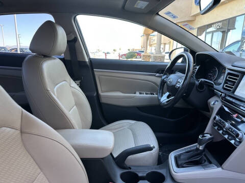 2020 Hyundai Elantra