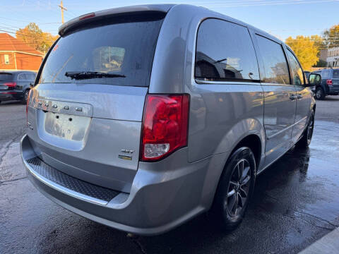 2017 Dodge Grand Caravan SXT