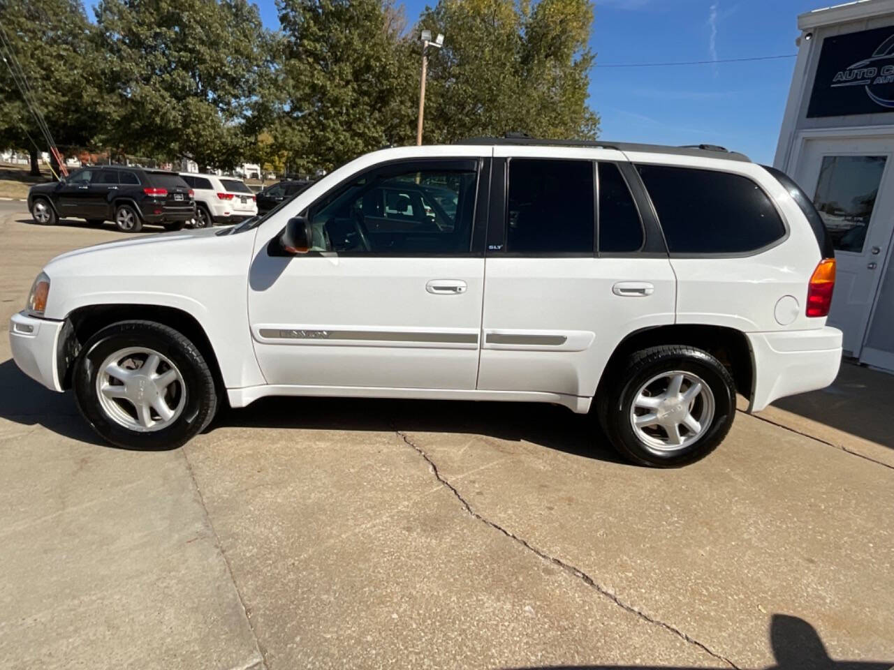 2004 GMC Envoy for sale at Auto Connection in Waterloo, IA