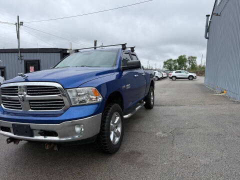 2016 RAM 1500 SLT