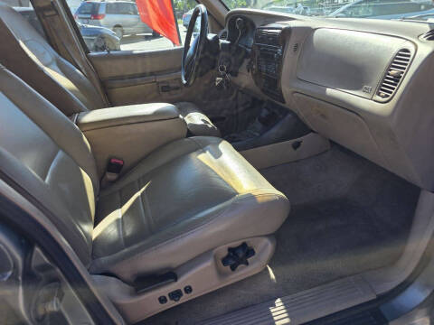 2000 Mercury Mountaineer