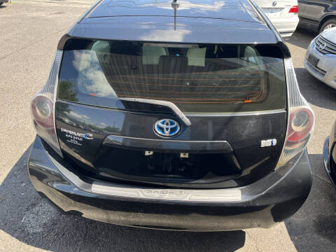 2012 Toyota Prius c Two