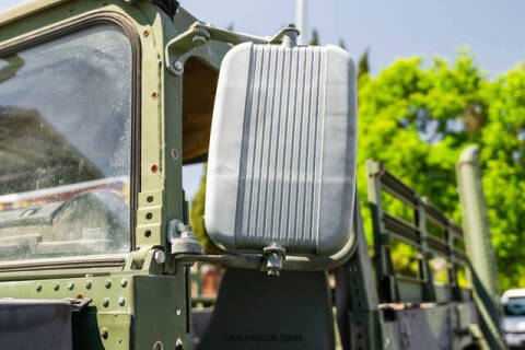 2008 AM General Hummer