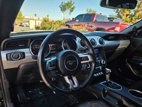 2023 Ford Mustang EcoBoost Premium