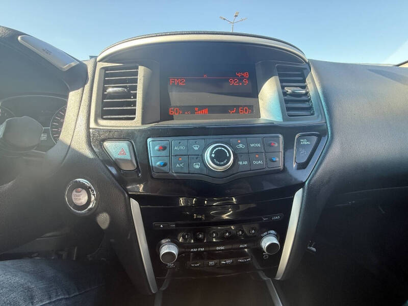 2014 Nissan Pathfinder S