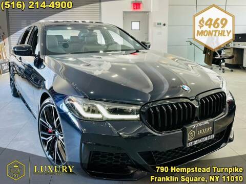 2022 BMW 5 Series for sale at LUXURY MOTOR CLUB in Franklin Square NY