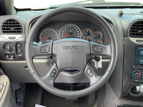 2004 GMC Envoy XUV SLT