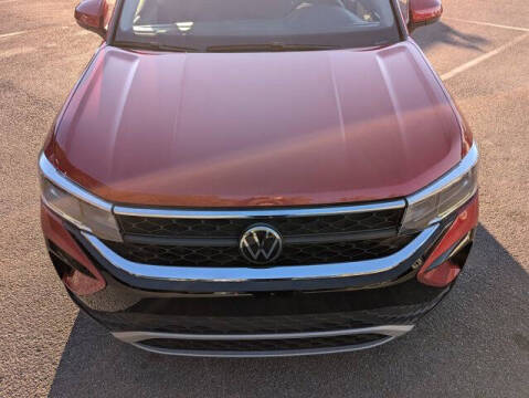 2024 Volkswagen Taos SE